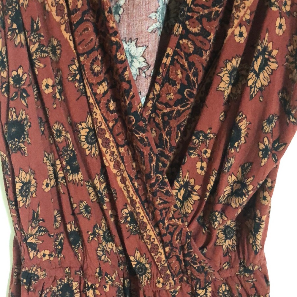 Floral romper - Picture 2 of 3